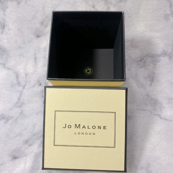 Jo Malone London Square Box, Empty Gift Box with Packaging & Ribbon,3.5x4 in-NEW - Picture 2 of 7
